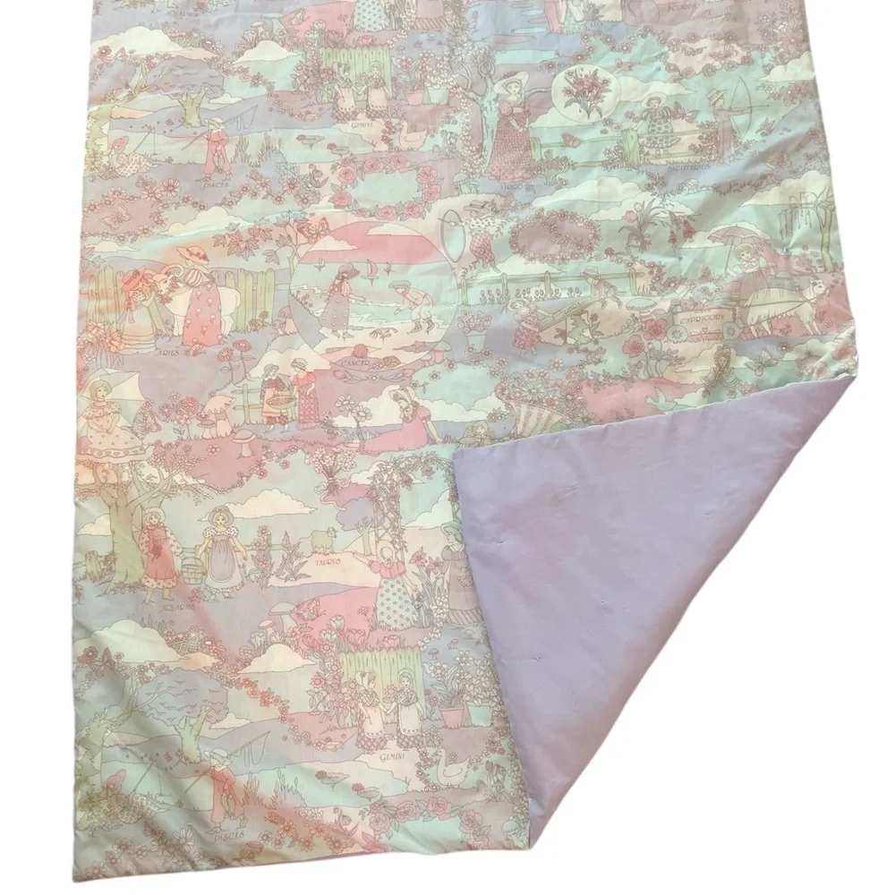 Kaiwai Pink Purple Children Victorian Astrology Lap Quilt Pastel 53” x 40”
